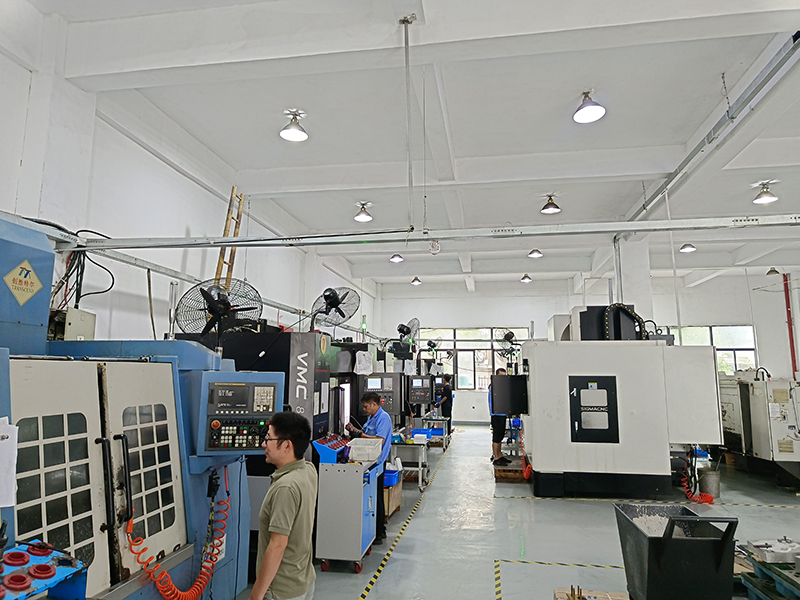 17.c-起草网登录网站車（chē）間展示